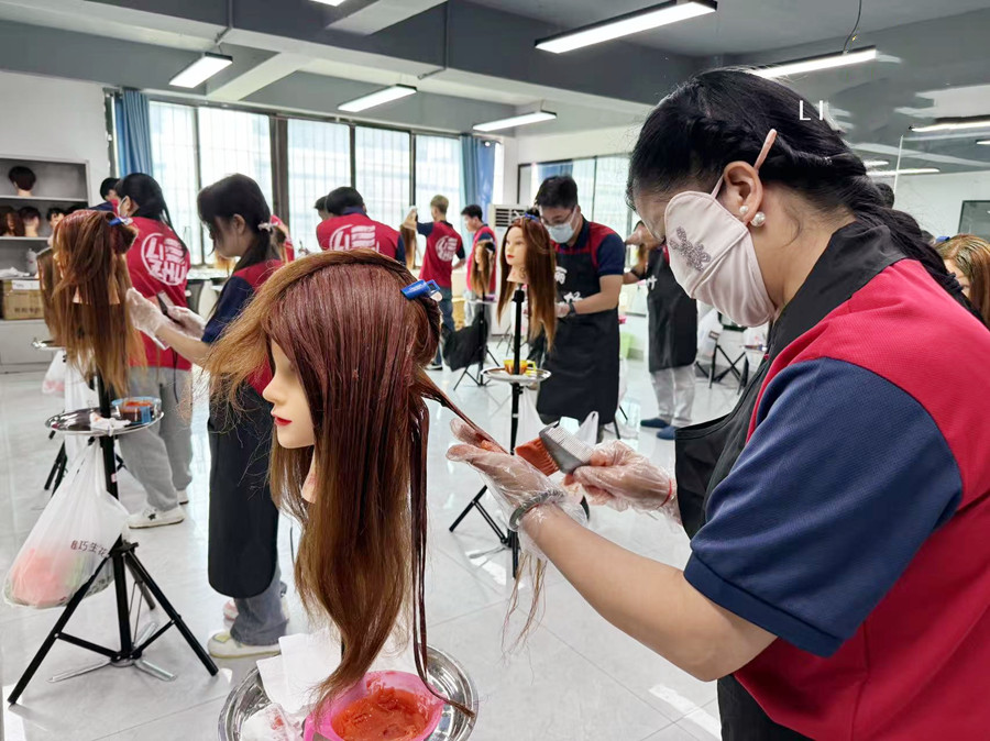 建議你收藏這份新手染發(fā)教程，廣西專業(yè)燙染