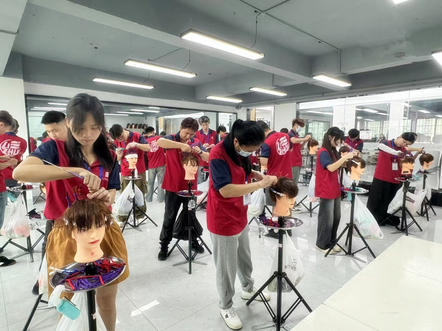 什么是煙花燙？煙花燙的特點(diǎn)是什么？南寧學(xué)習(xí)燙染