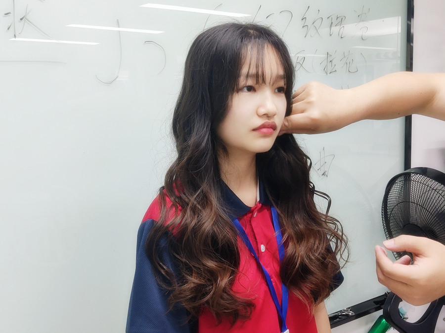 操作紋理卷教程，廣西電棒造型教學(xué)